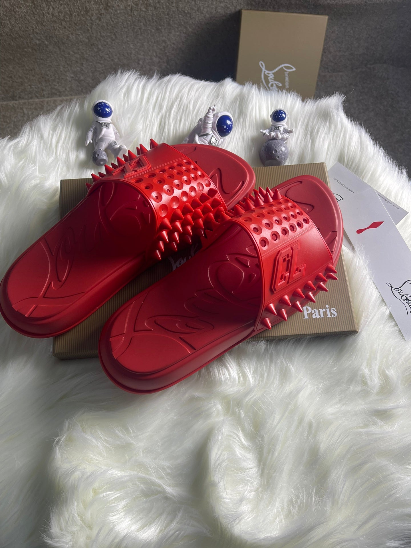 J4A22ZDE Stylish Slippers