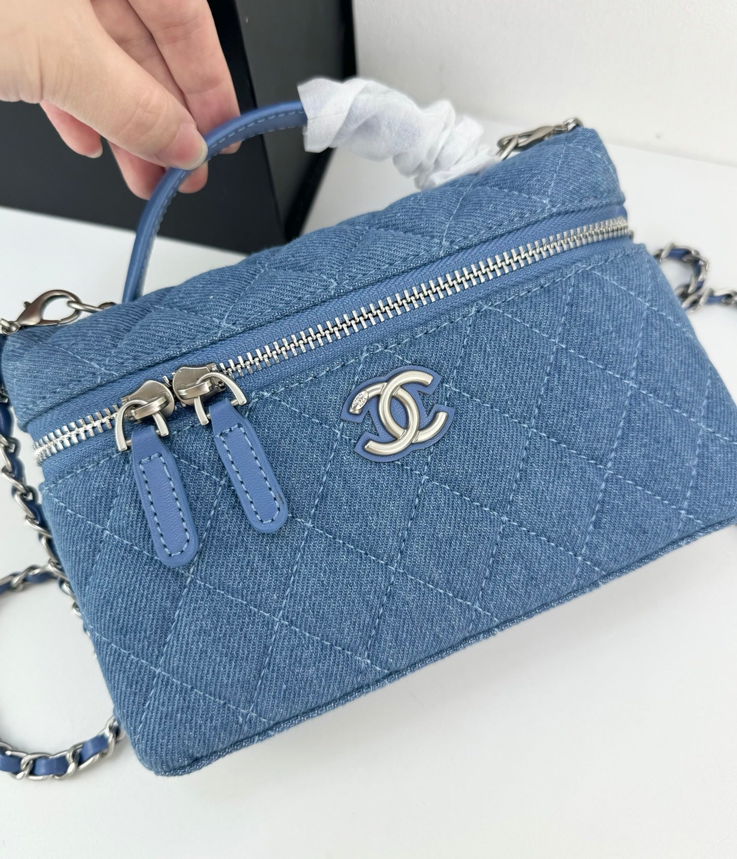 1WC84BDE Stylish Canvas bag