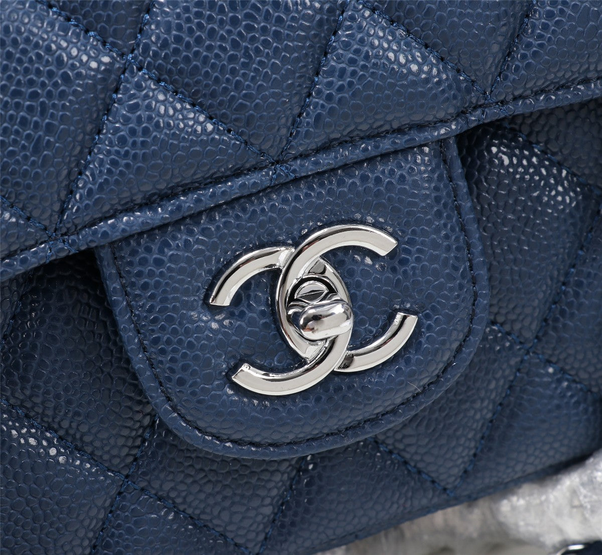 1XC96BDE Stylish leather bag 