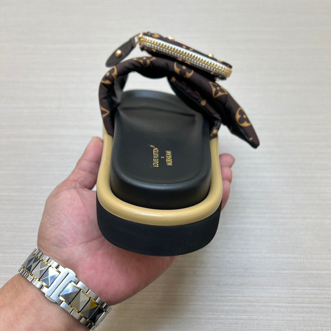 5LE219ZDE Stylish Slippers