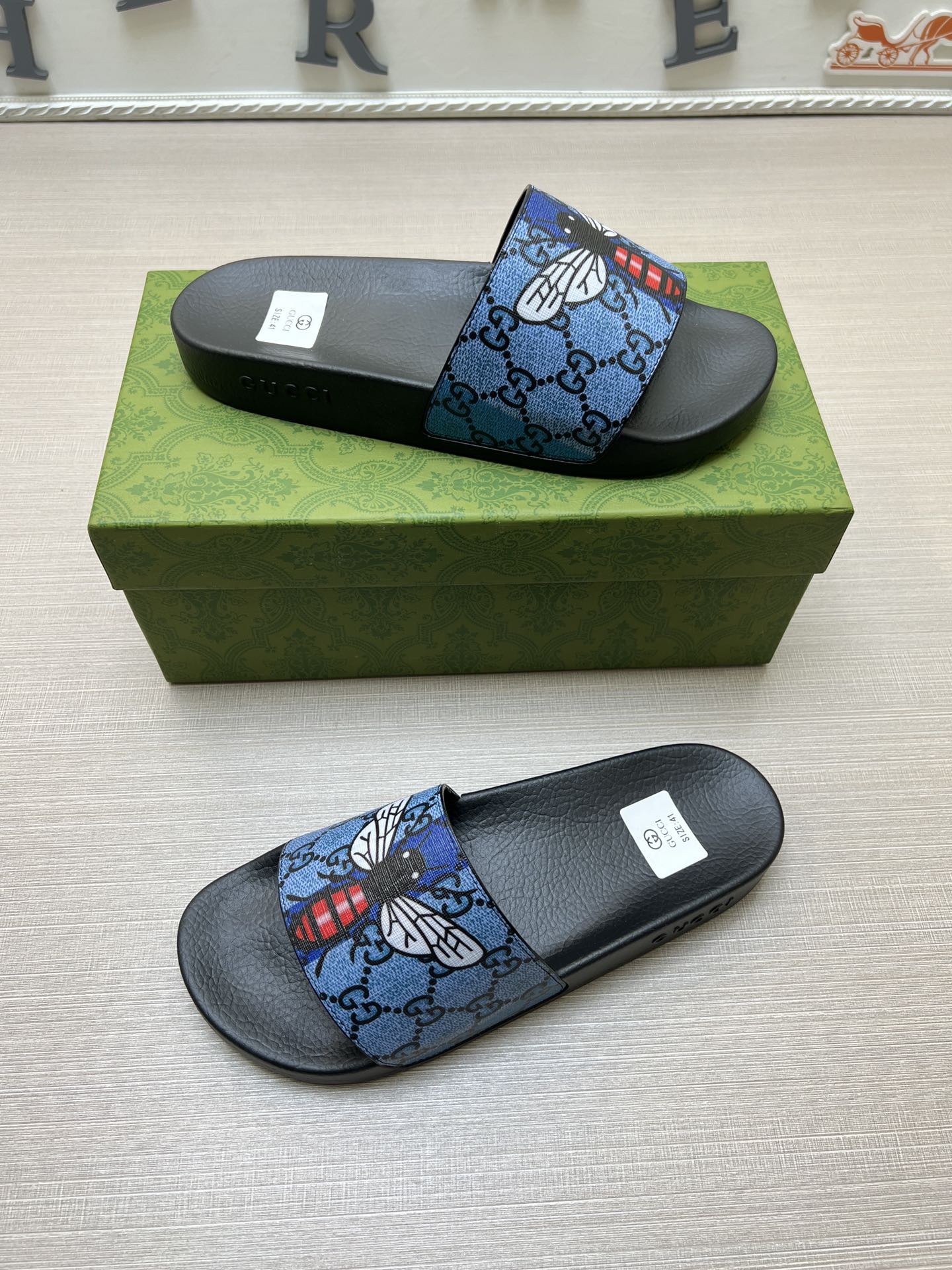 5LB235ZDE Stylish Slippers