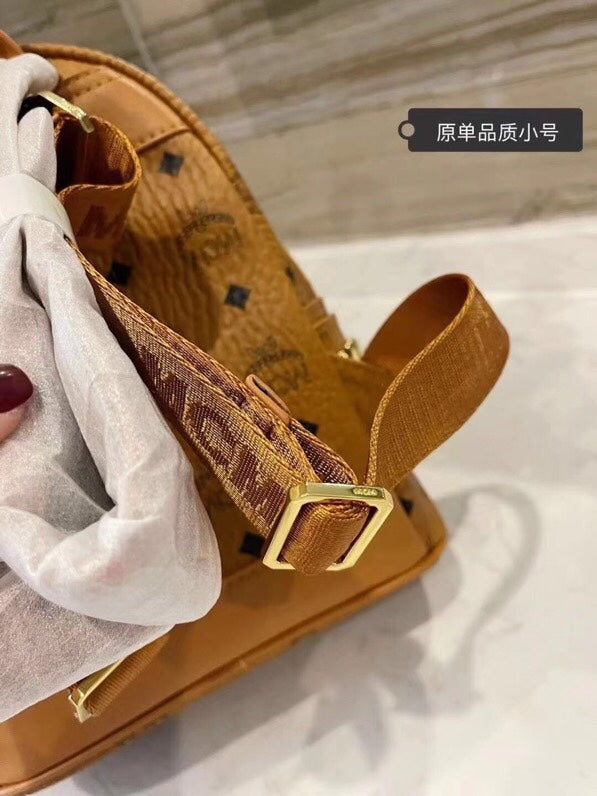 2XM332BDE Stylish leather bag 