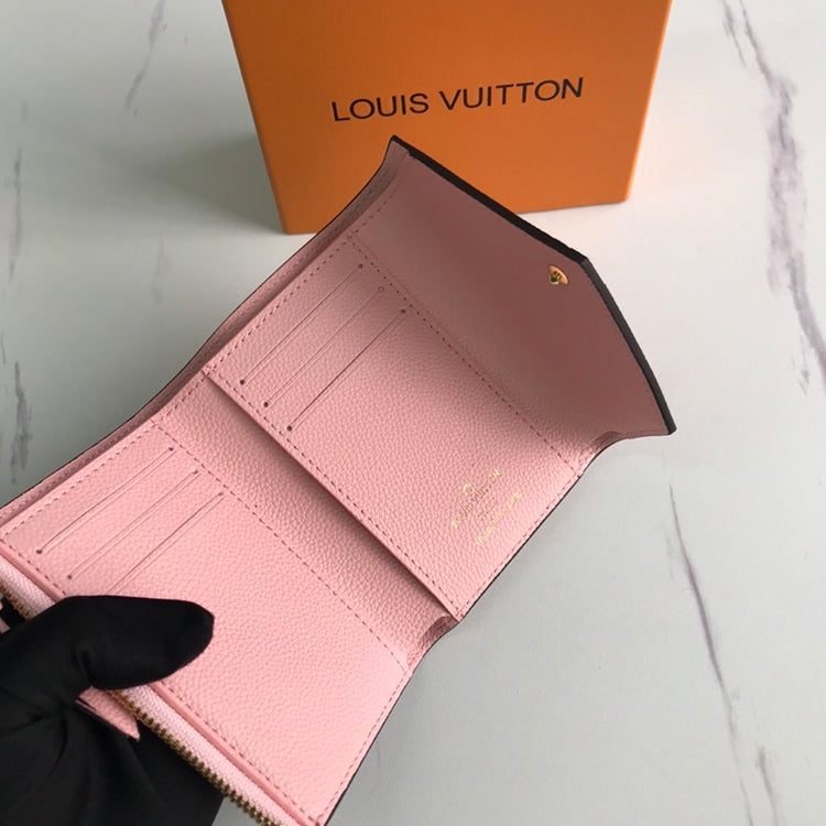 1E13BDE Stylish leather wallets
