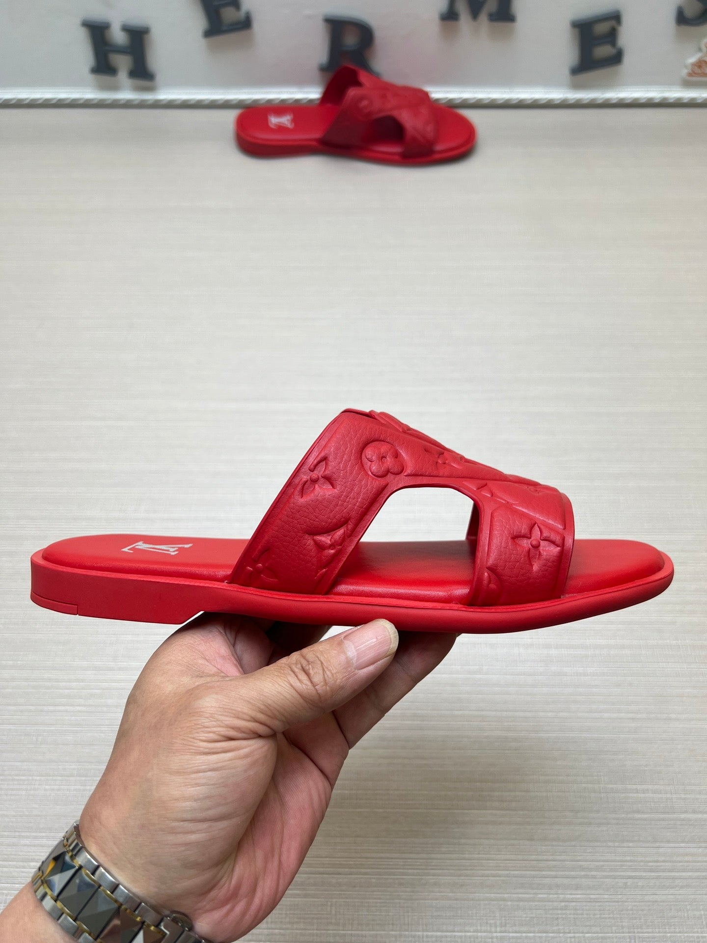 54E22ZDE Stylish slippers