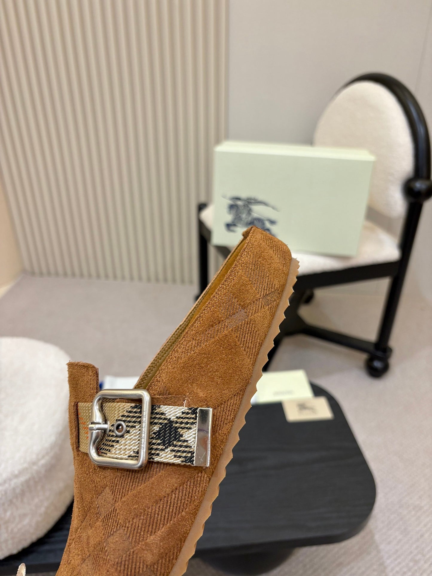 285NR11ZDE Stylish leather shoes