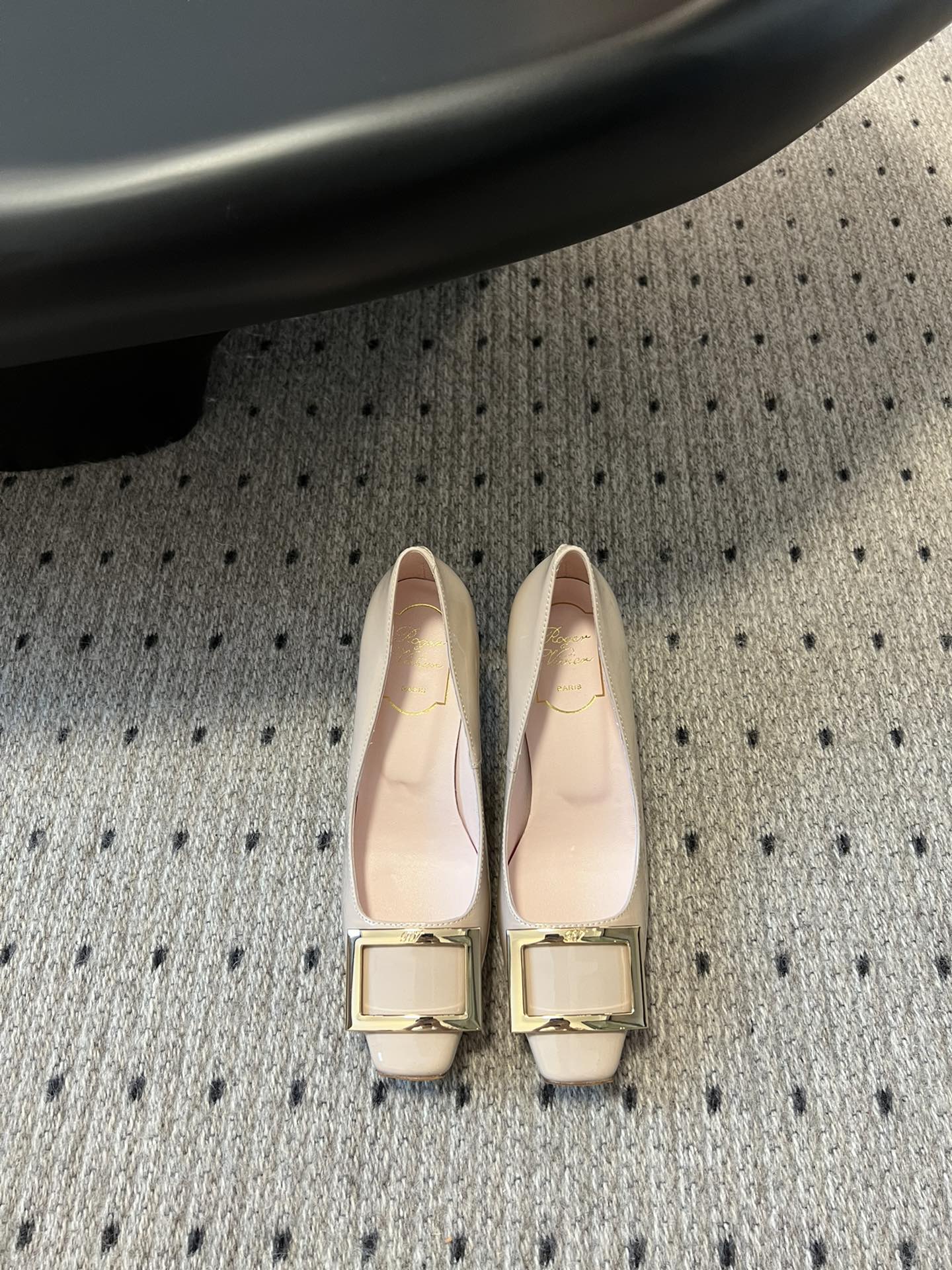 1ZA250ZDE Stylish High heels