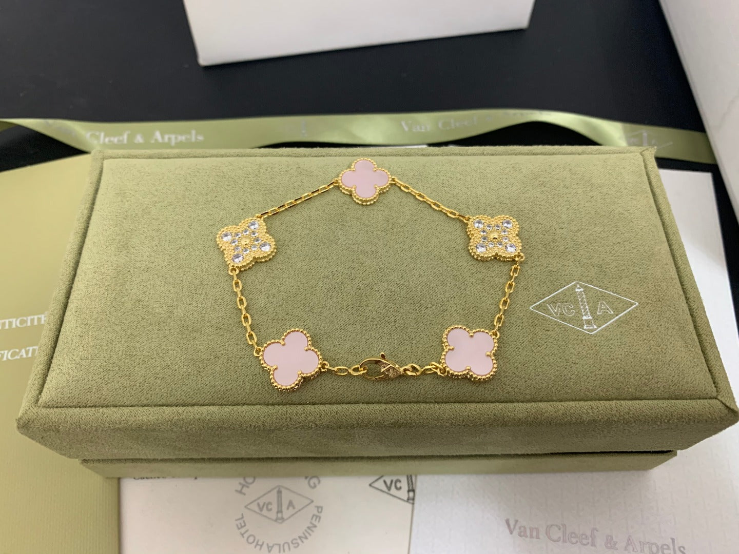 5XVA179KDE Stylish bracelets 5 flowers normal size1.5cm flower