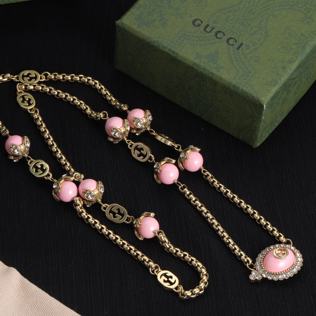 1YB23XDE Stylish Necklaces