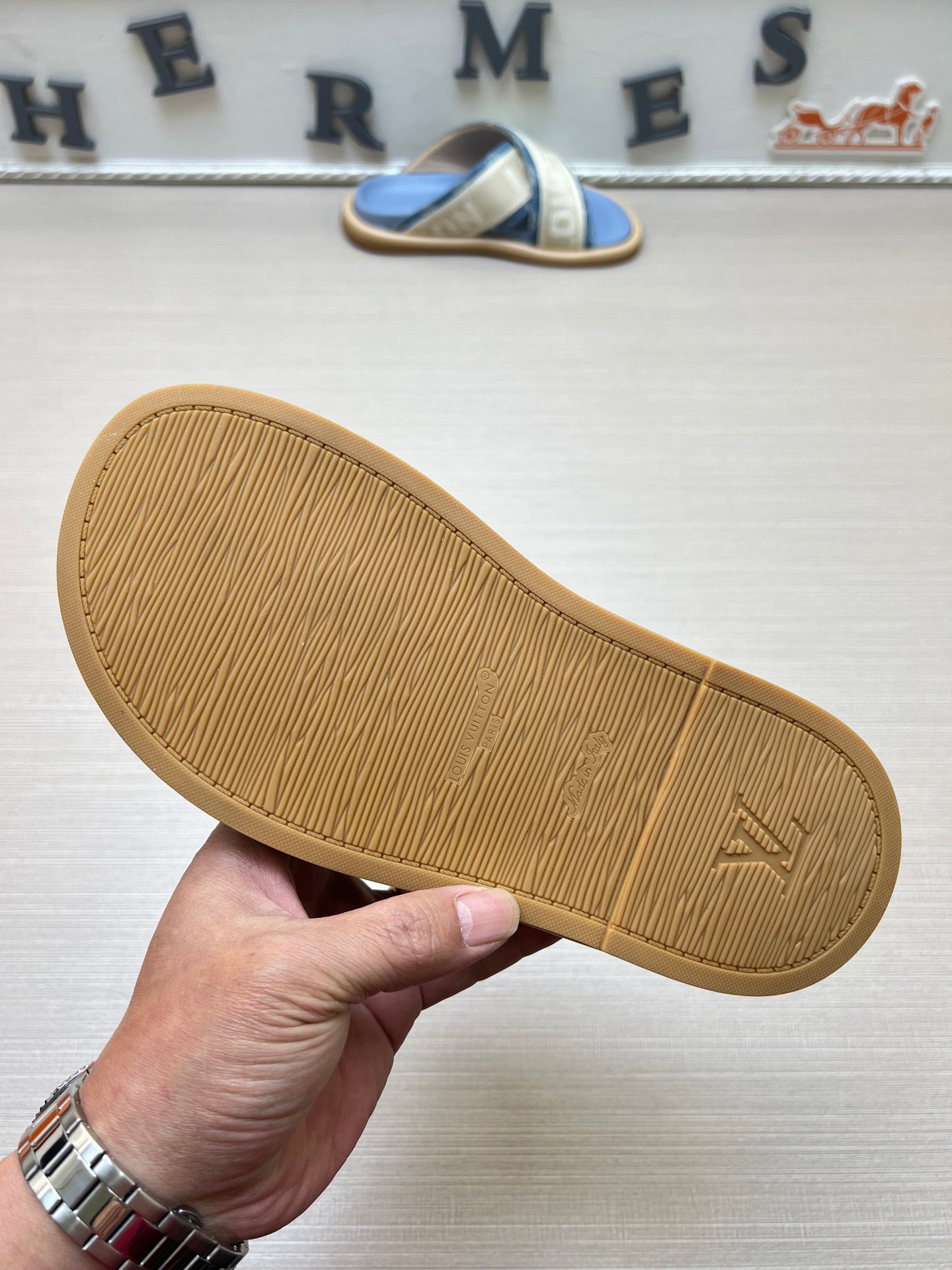 535ZE272ZDE Stylish Slippers