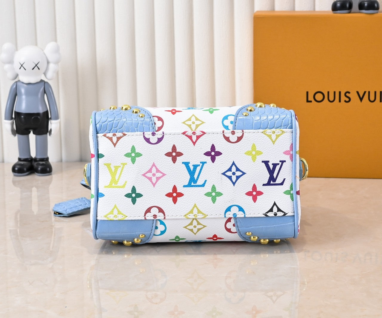 155NE74BDE Stylish leather bag