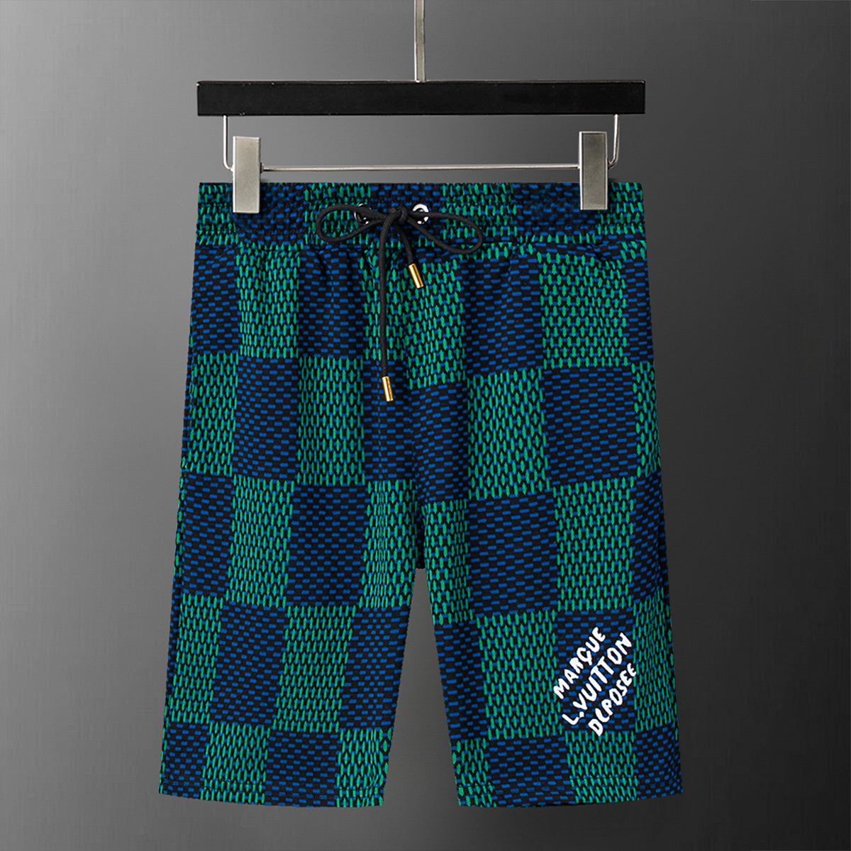 135RE120UDE Stylish shirt and shorts set