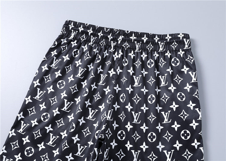 145RE102UDE Stylish shorts