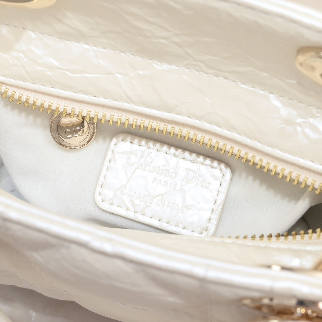 1XD438BDE Stylish leather bag