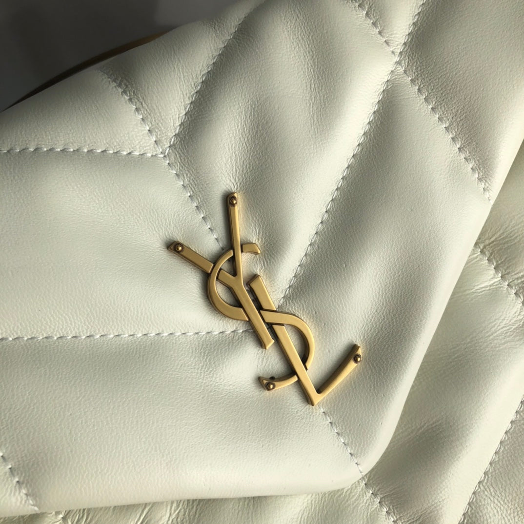 1XSL266BDE Stylish leather bag 