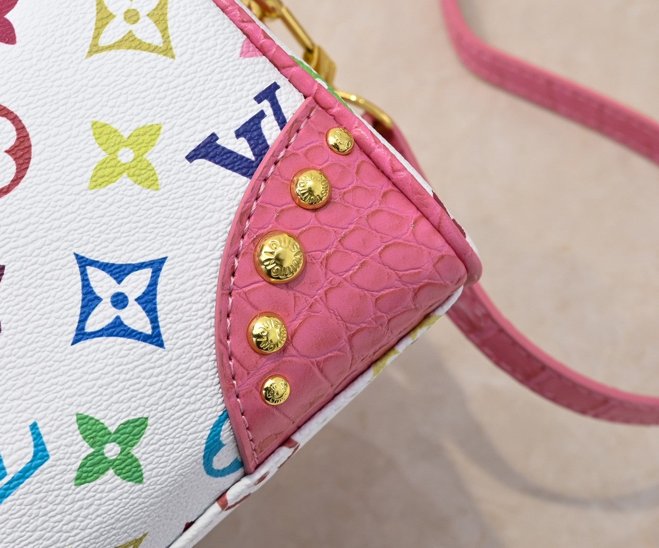 155NE74BDE Stylish leather bag