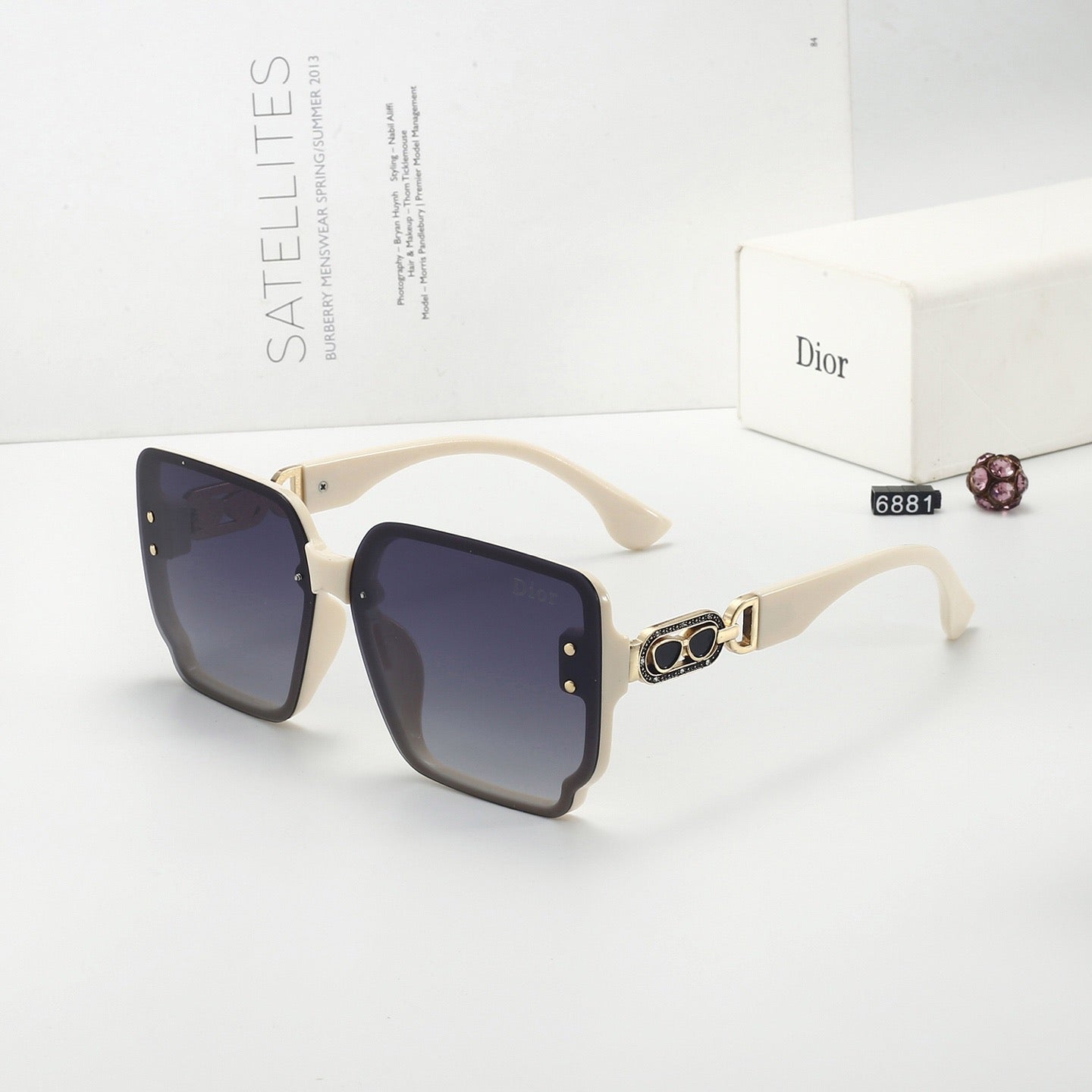 285RD3TDE Stylish Sunglasses