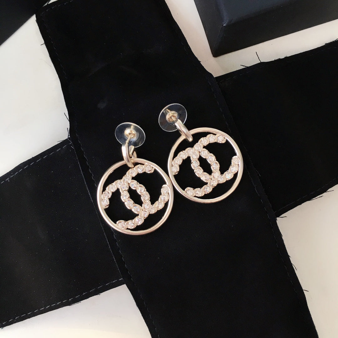 14C69EDE Stylish Earrings
