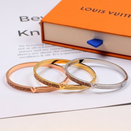 BE43KDE Stylish Bracelets