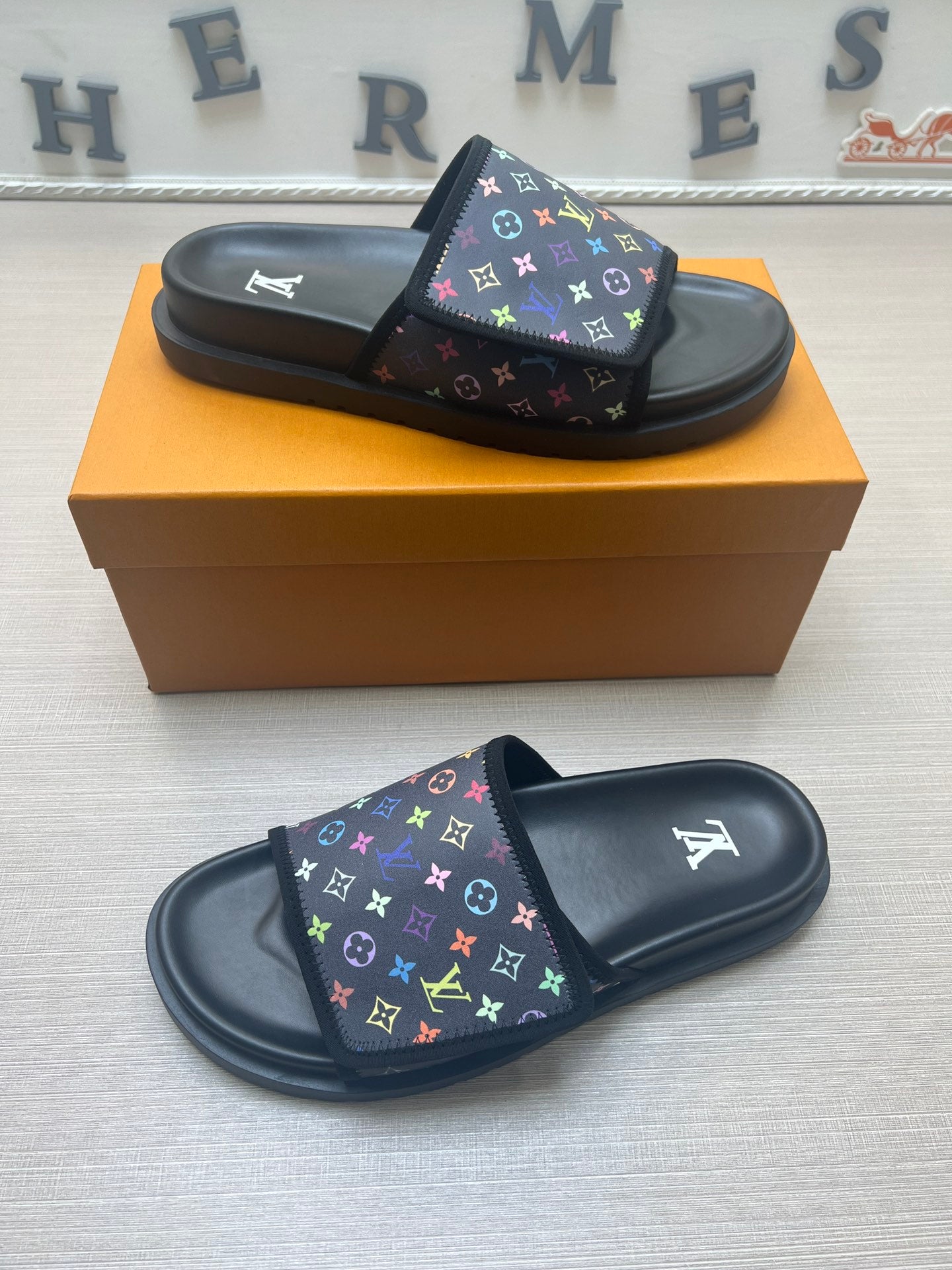 5LE207ZDE Stylish Slippers