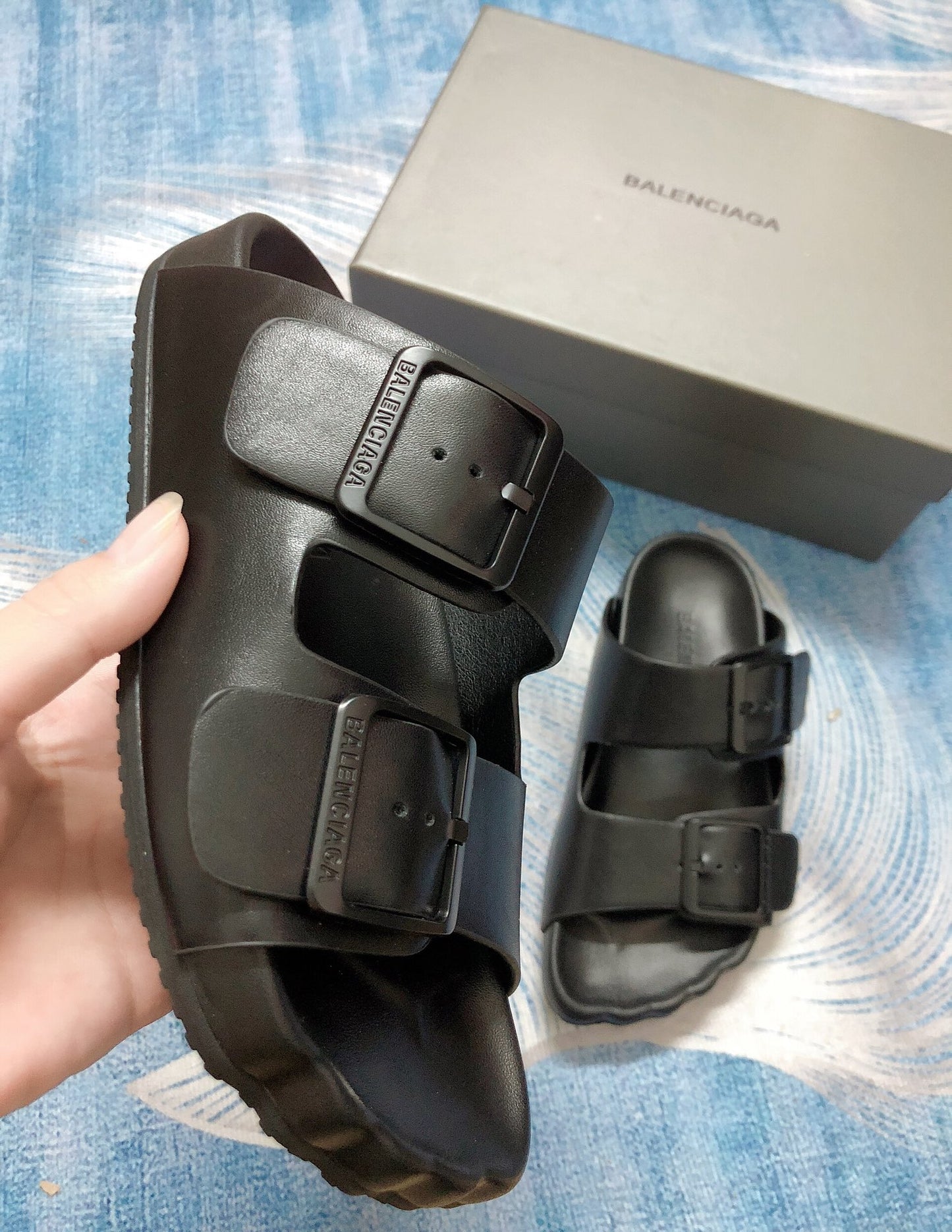 14J193ZDE Stylish Slippers