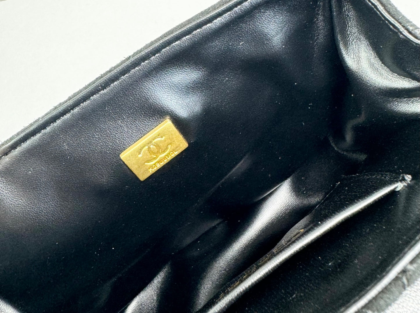 15RC63BDE Stylish leather bag