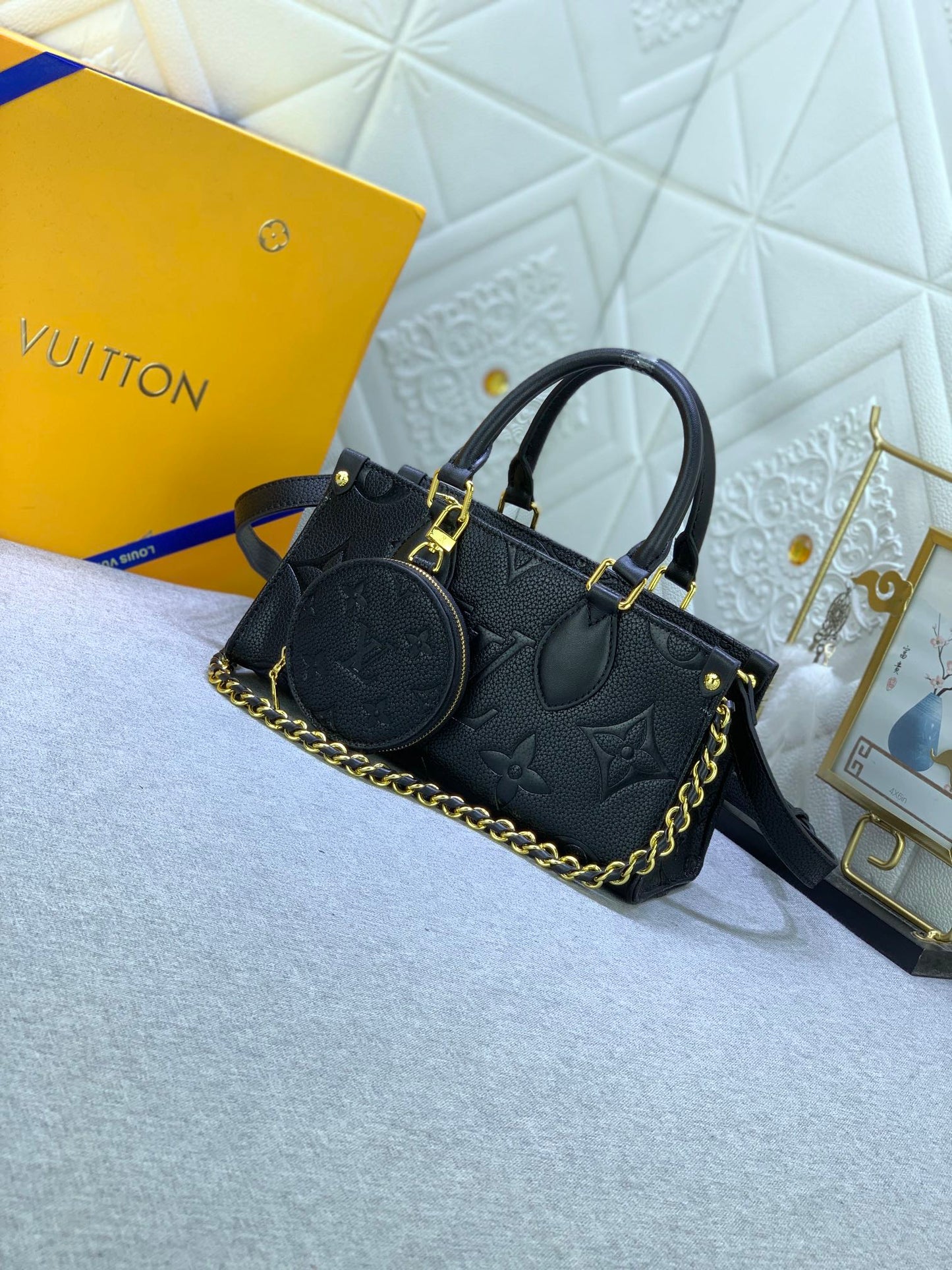 2XE320BDE Stylish leather bag 