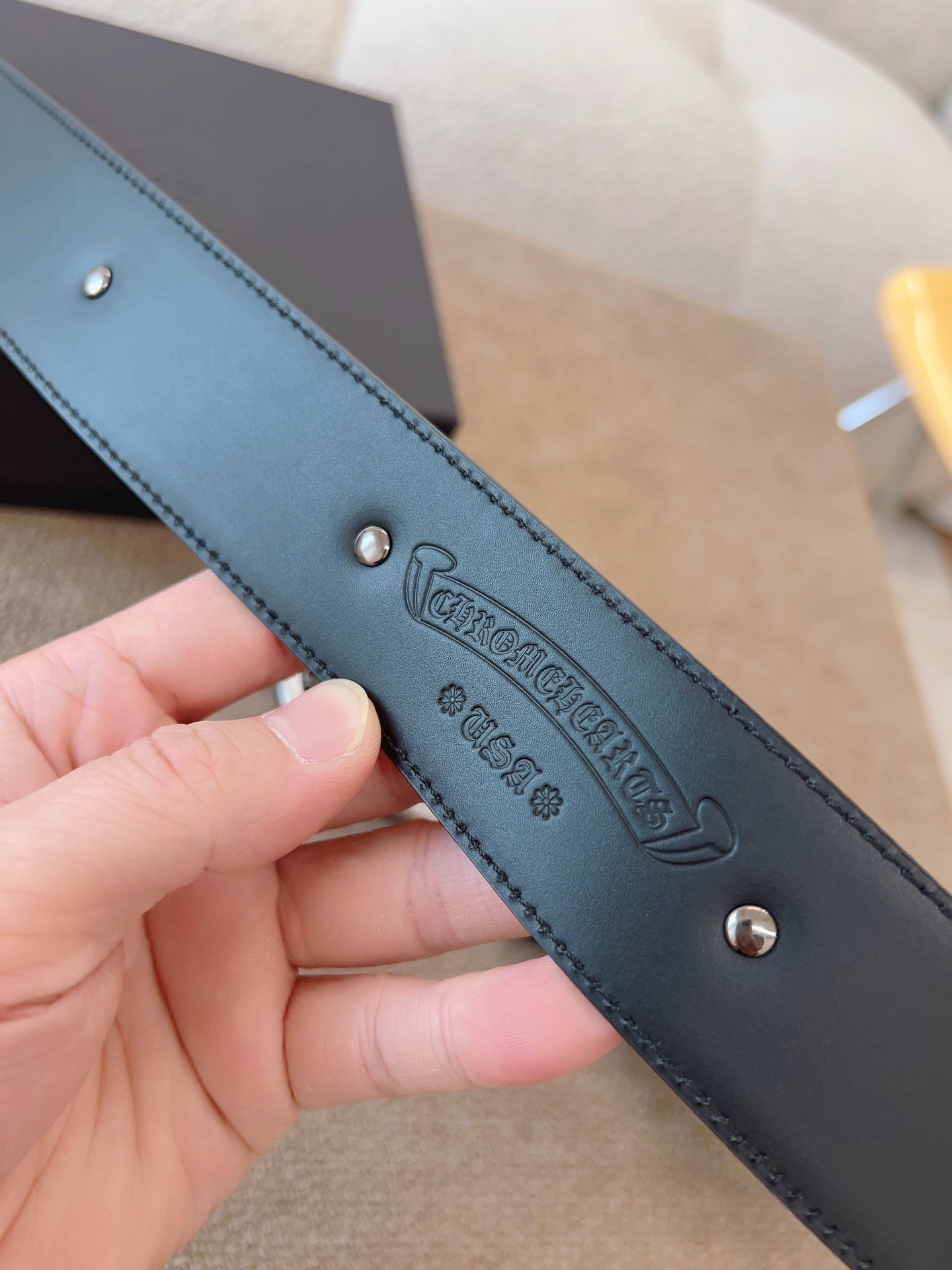 255RA16PDE Stylish High quality belt With full package