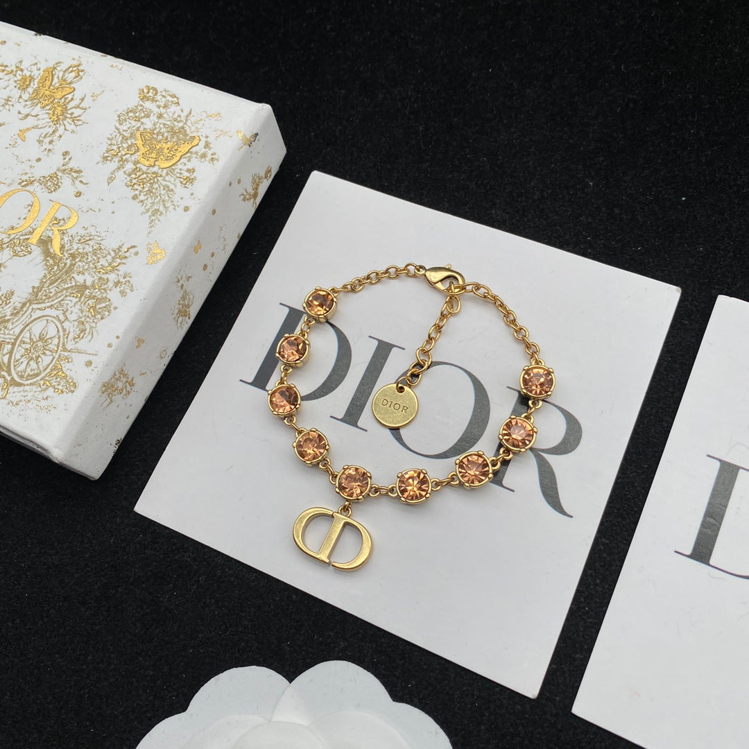 175RD15XDE Stylish Necklaces . Bracelets . Earrings