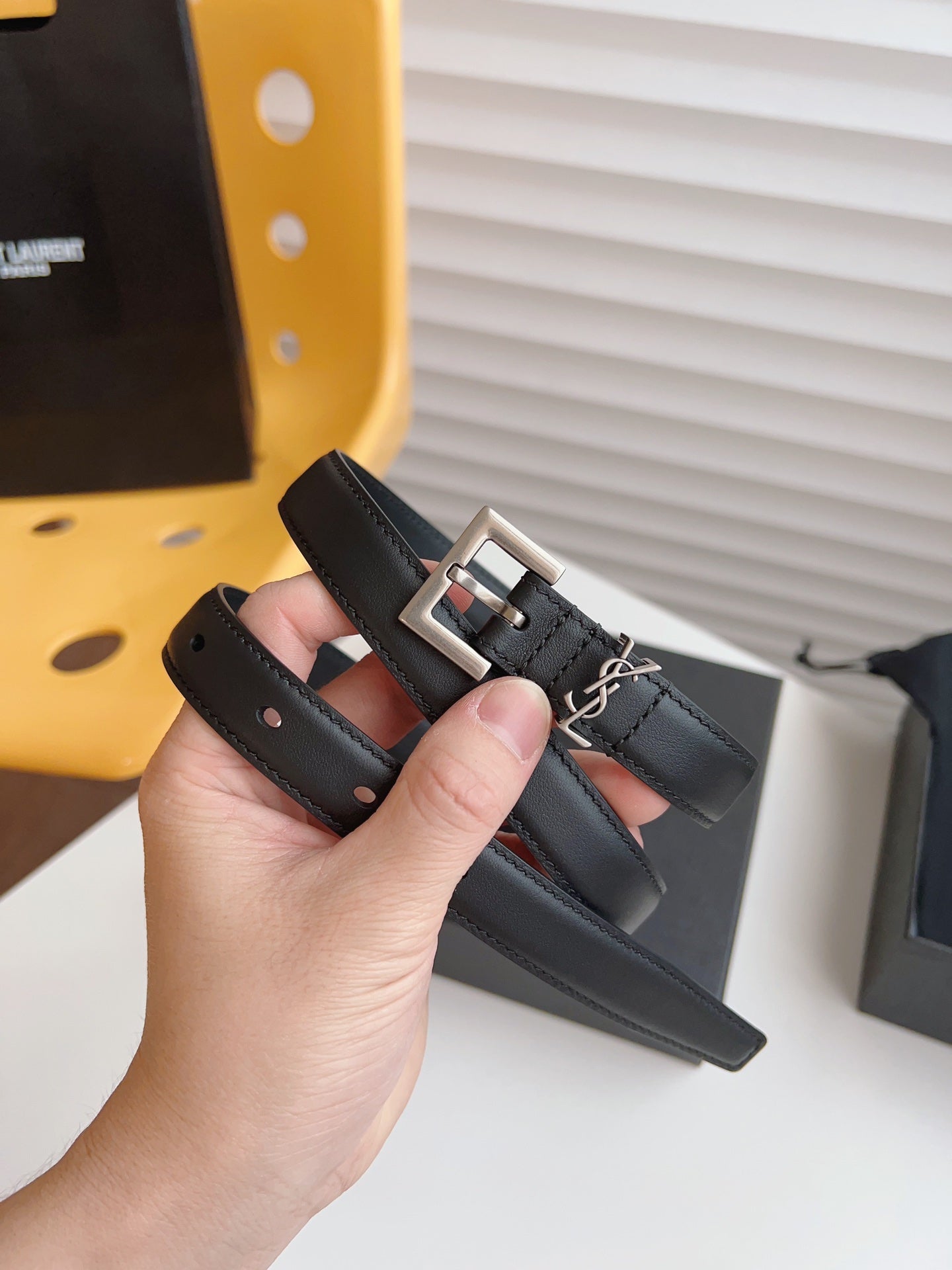 155RSL224PDE Stylish  High quality belt With full package