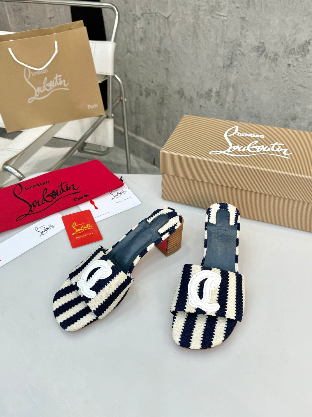 JXA9ZDE Stylish leather + knitted heels