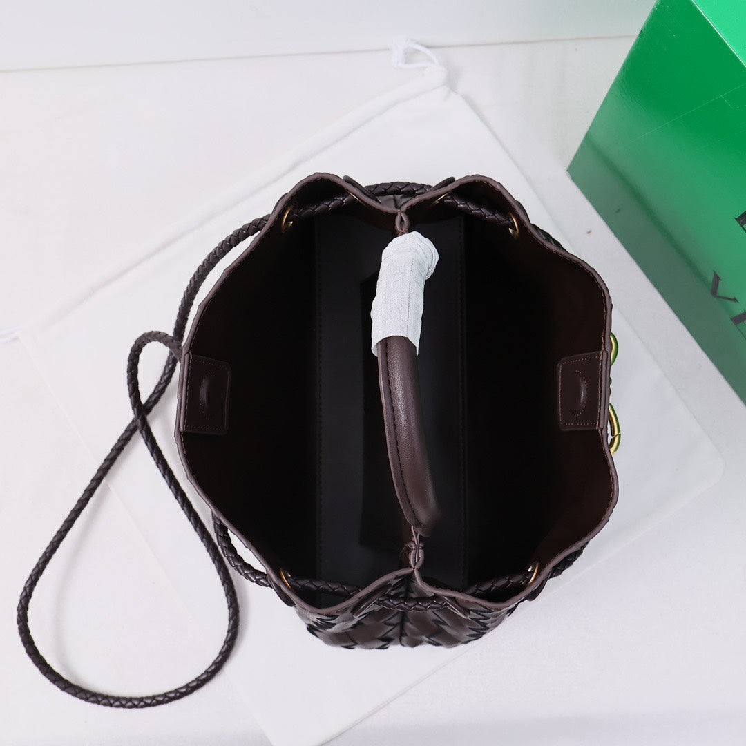 1XA81BDE Stylish leather bag