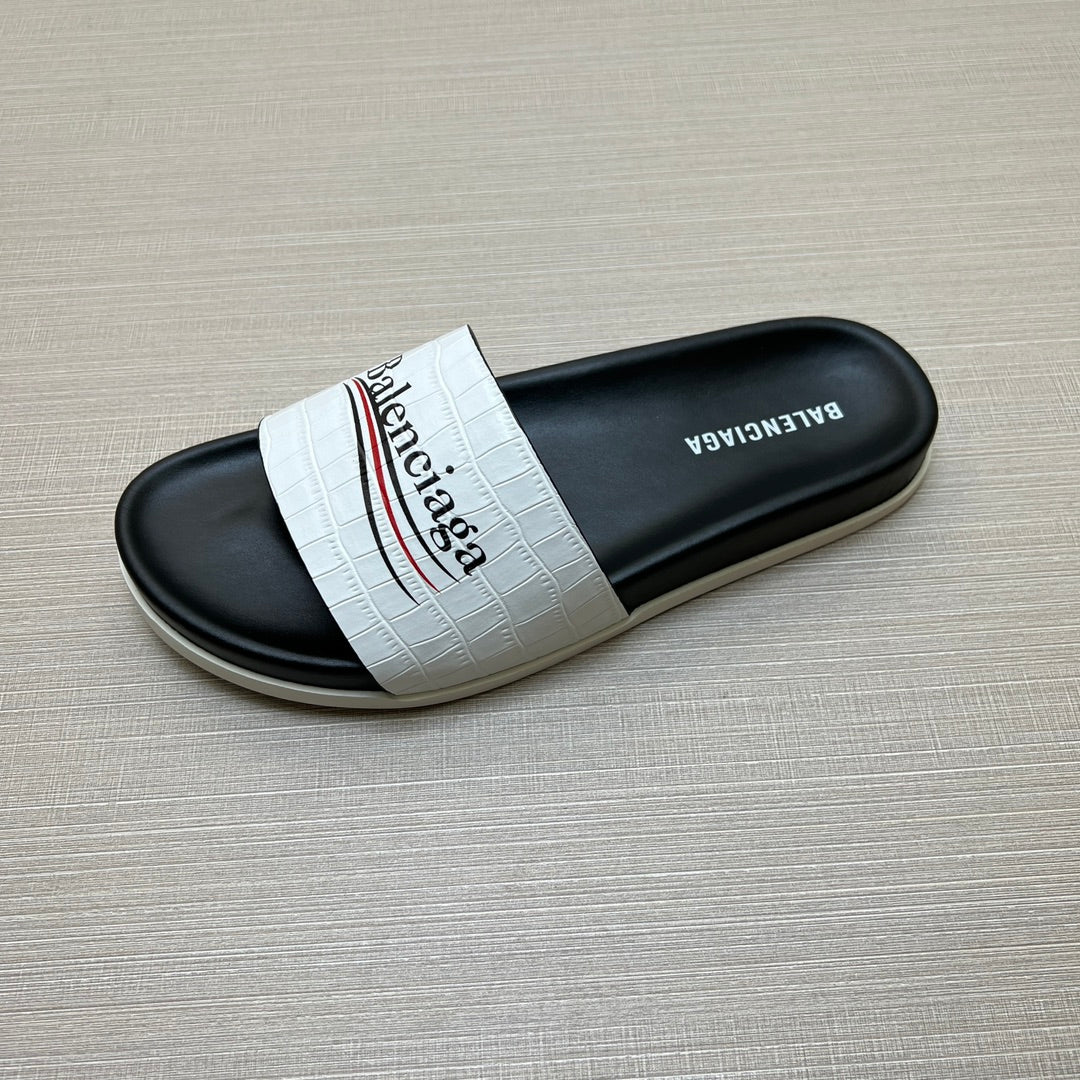 54J99ZDE Stylish slippers