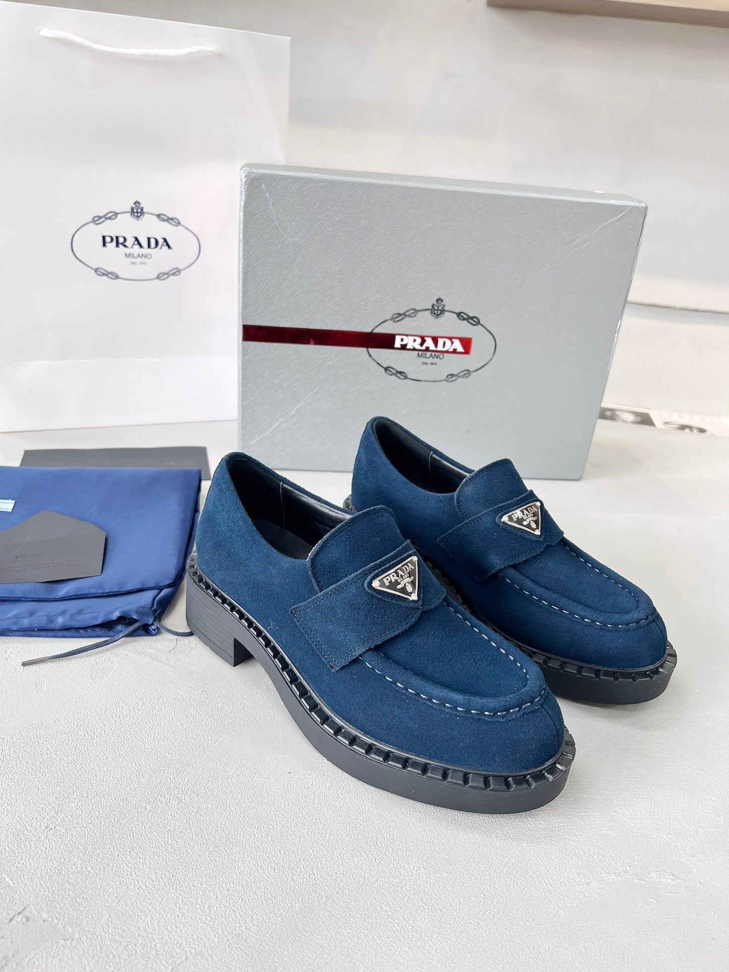285ZPD65ZDE Stylish leather  Casual shoes