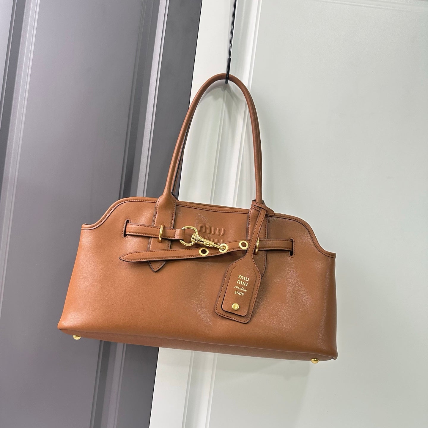 15RA45BDE Stylish leather bag
