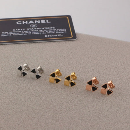 BC13EDE Stylish Earrings