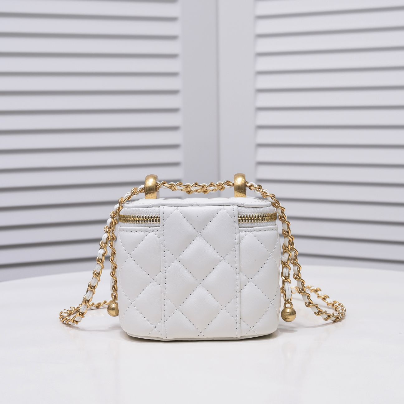 1XC45BDE Stylish leather bag 