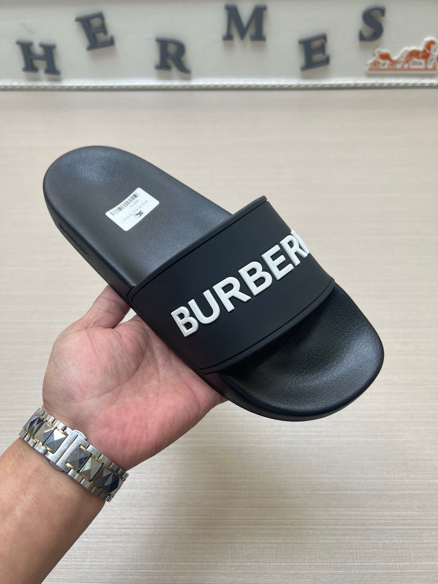 535ZR251ZDE Stylish Slippers