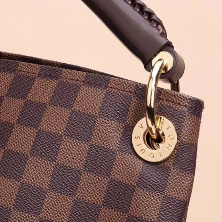 2E01BDE Stylish leather bag 