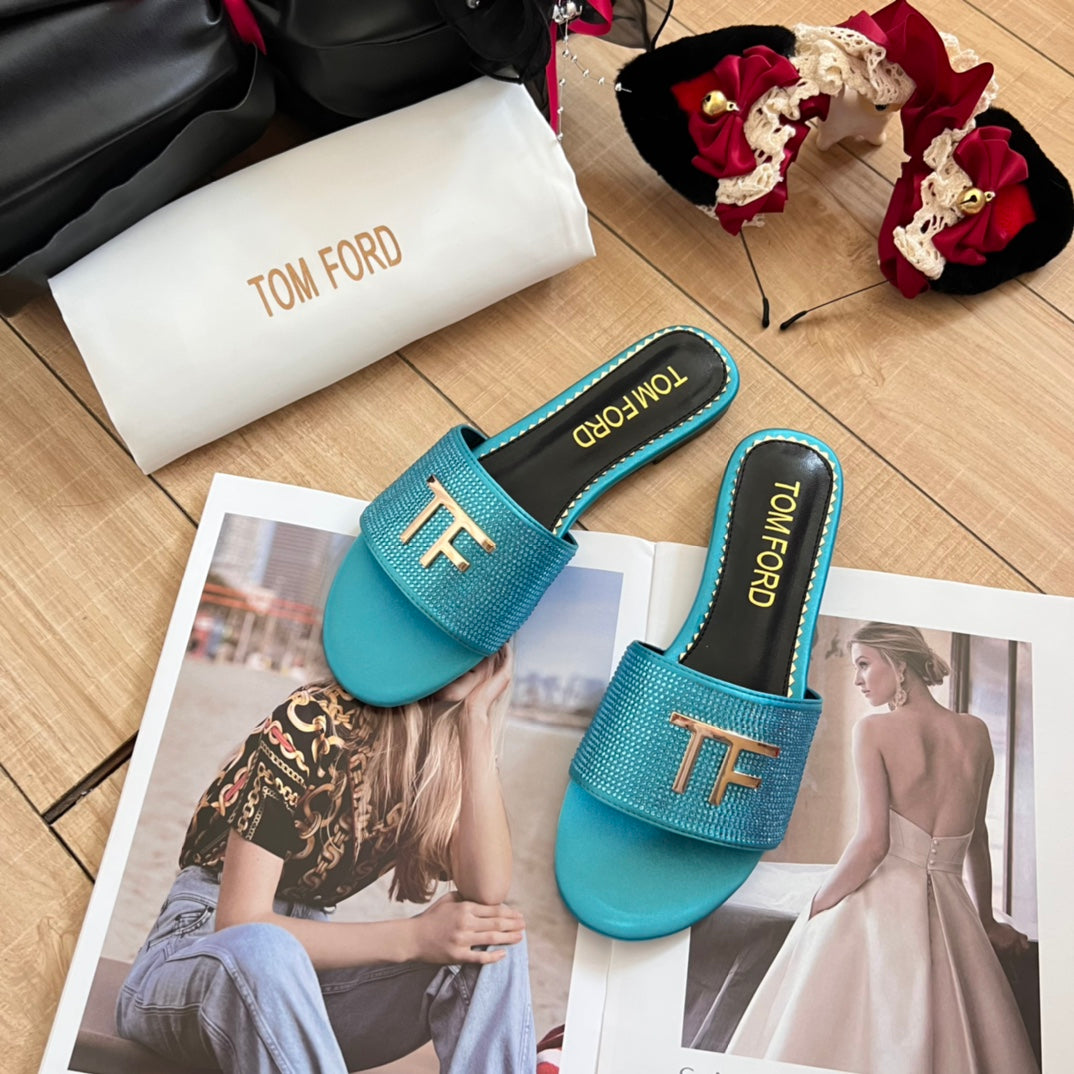 14A89ZDE Stylish Slippers