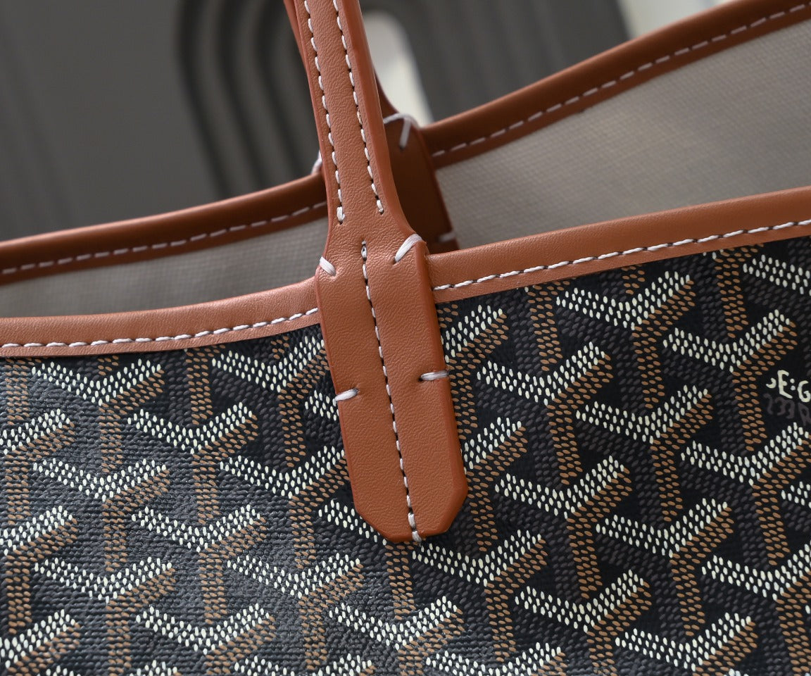 175RA6BDE Stylish handbag