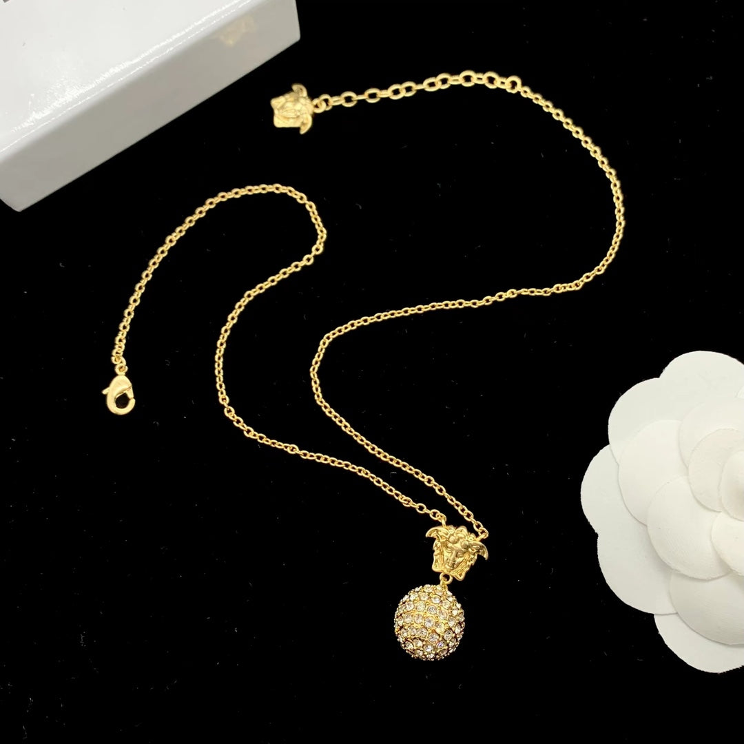 14V200XDE Stylish  Necklaces  Rings Earrings