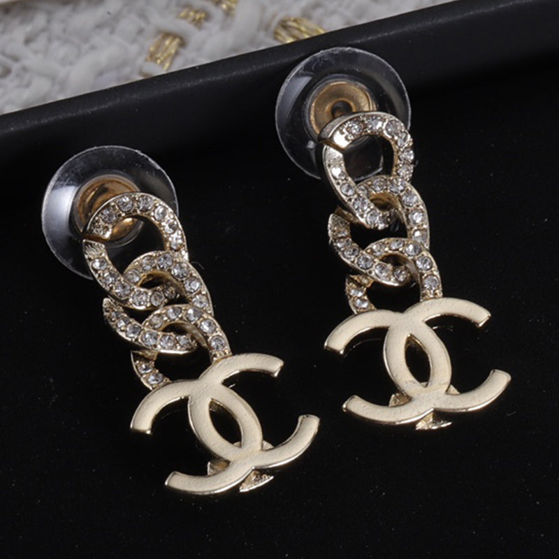 14C493EDE Stylish Earrings