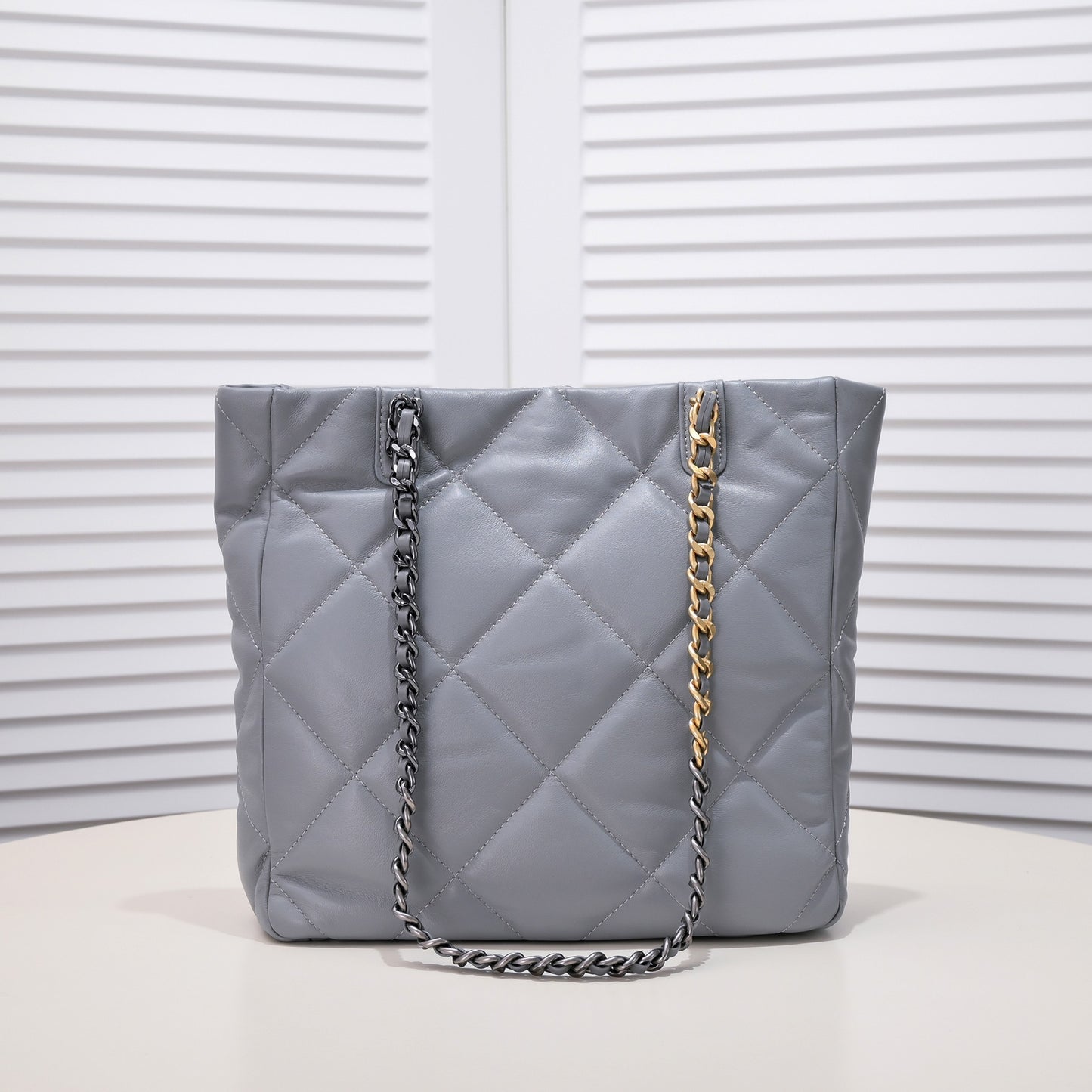 1XC41BDE Stylish leather bag 