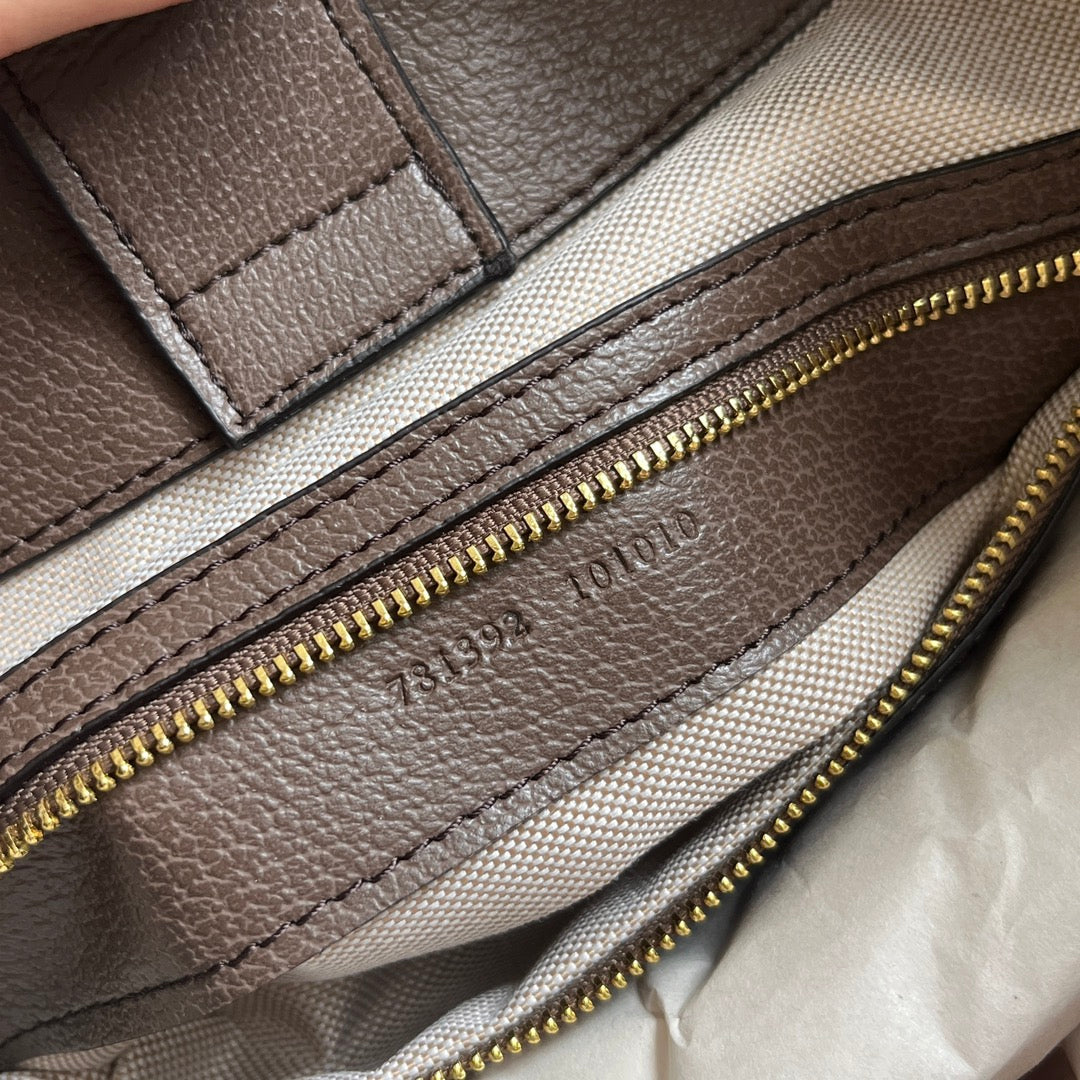 2XB266BDE Stylish leather bag 