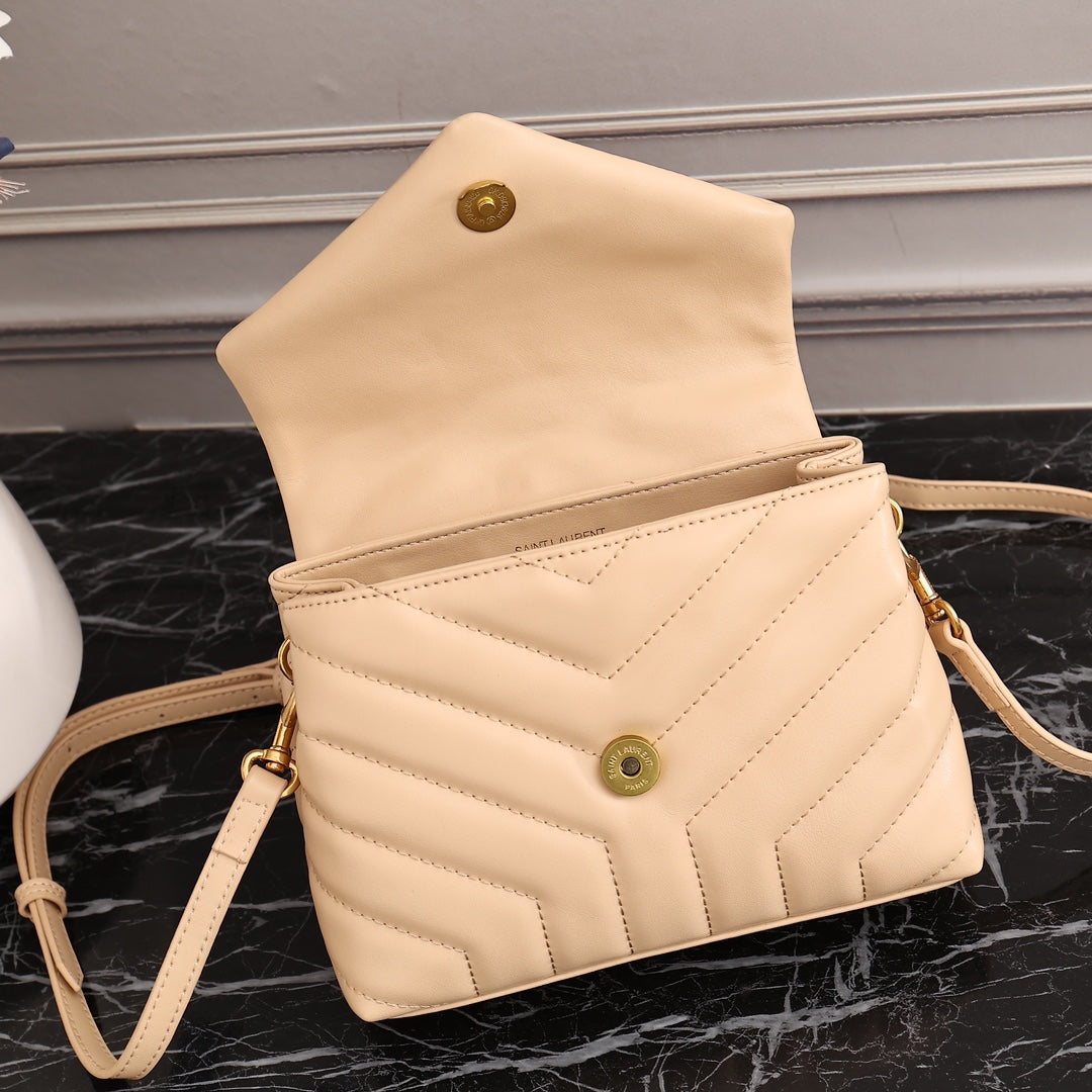 1XSL267BDE Stylish leather bag 