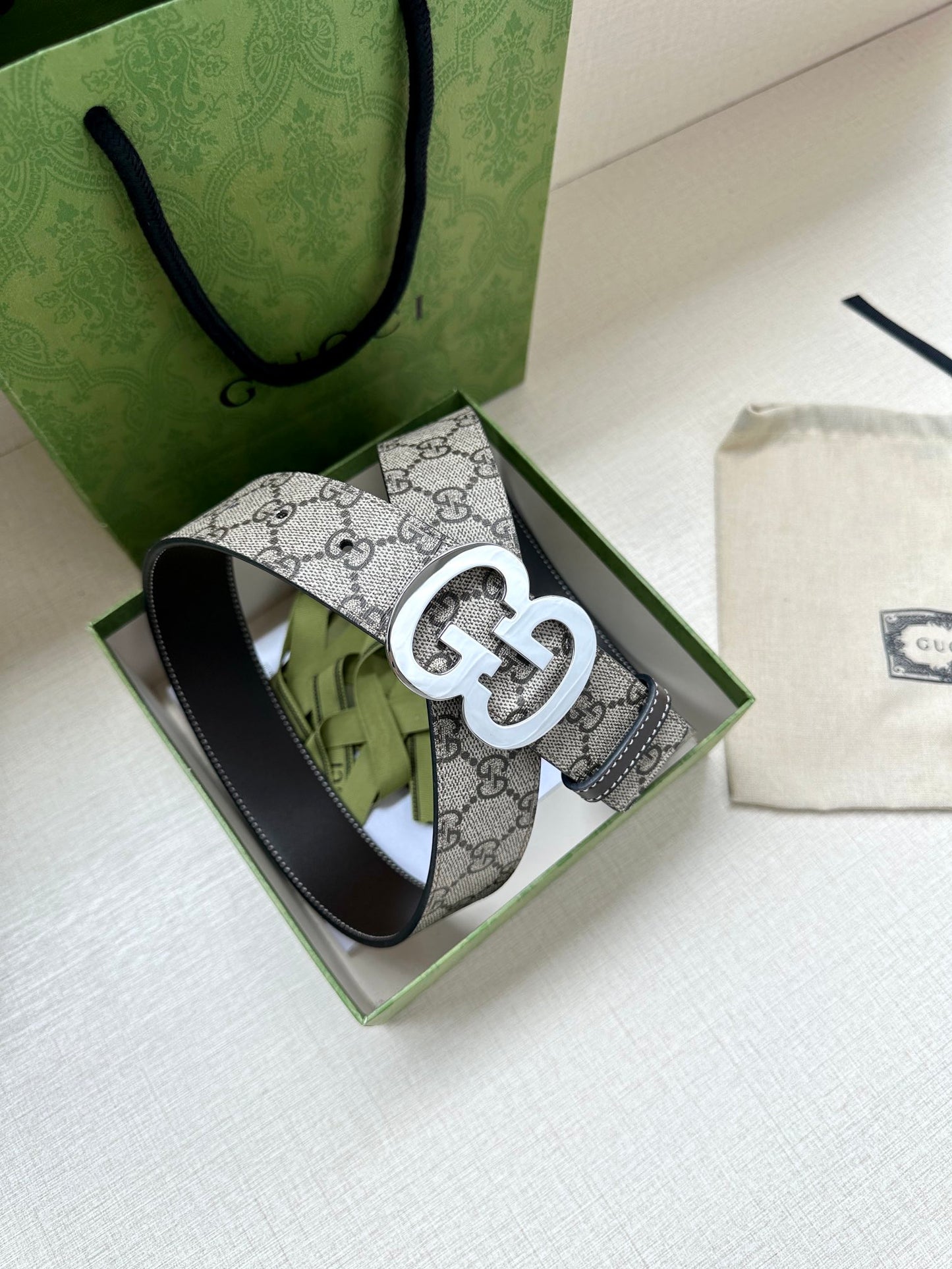 155RB210PDE Stylish  High quality belt With full package