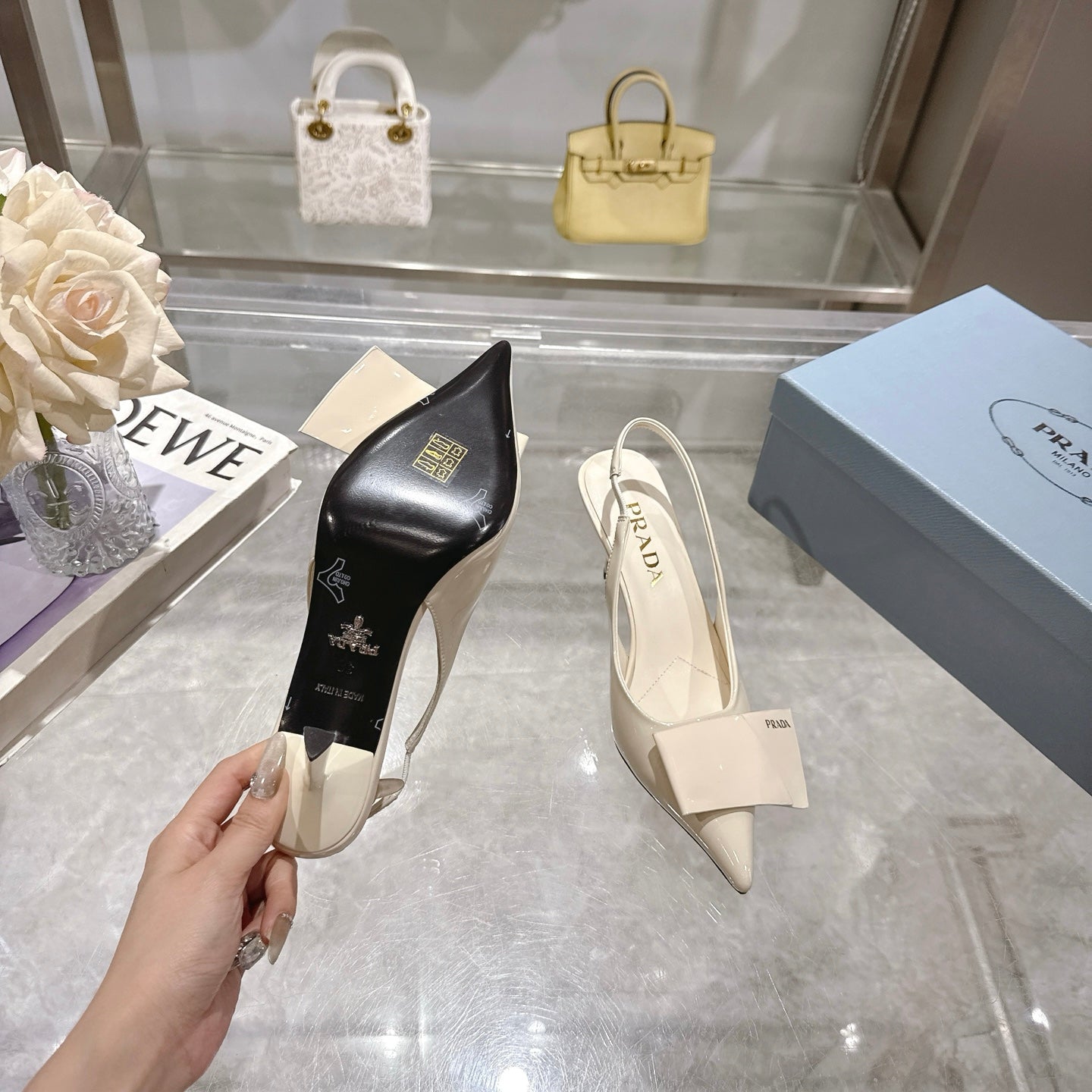 255QP41ZDE Stylish leather High heels