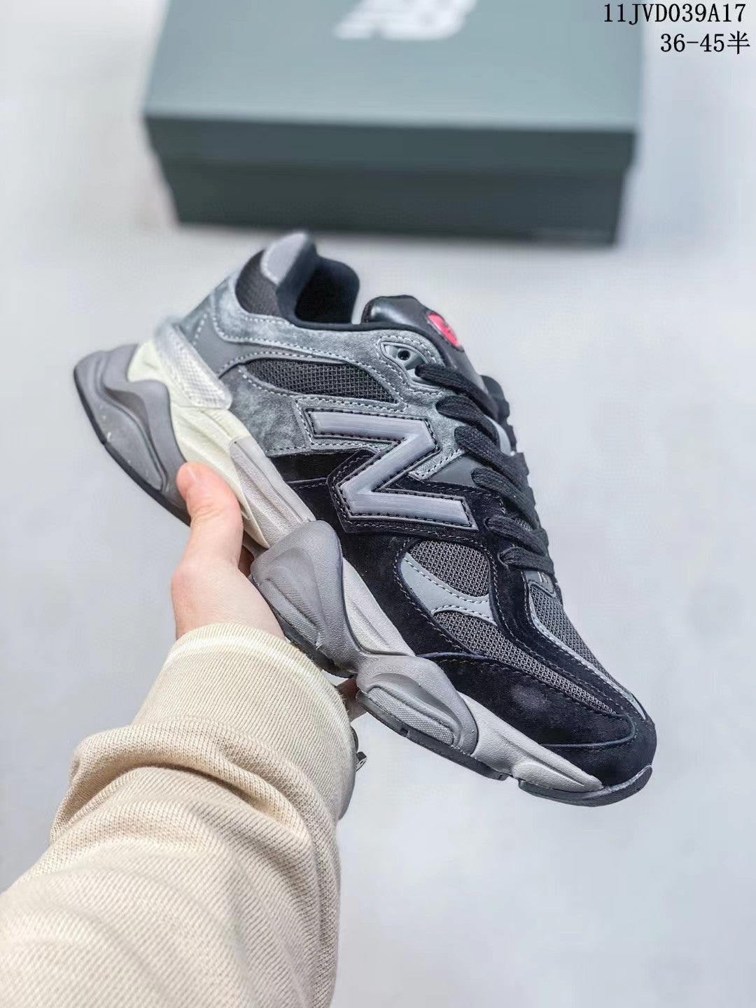 ZYA2ZDE Stylish Sneakers