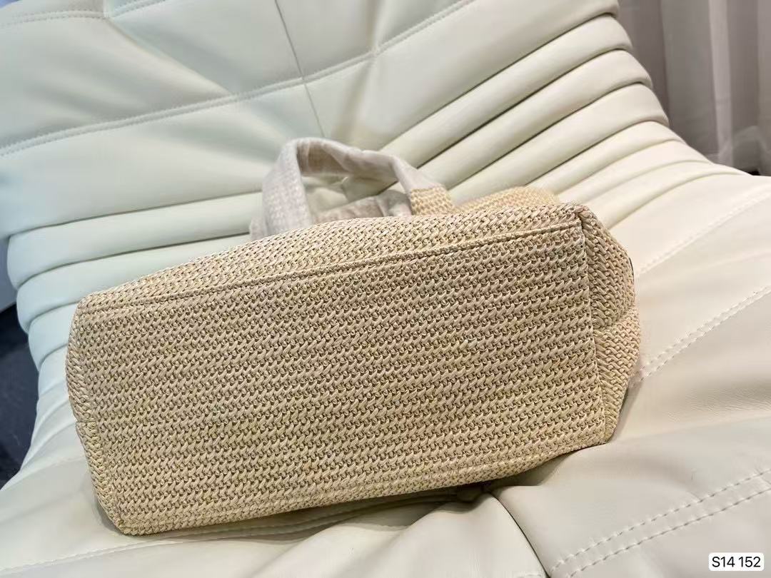 155NPD3BDE Stylish Woven bag