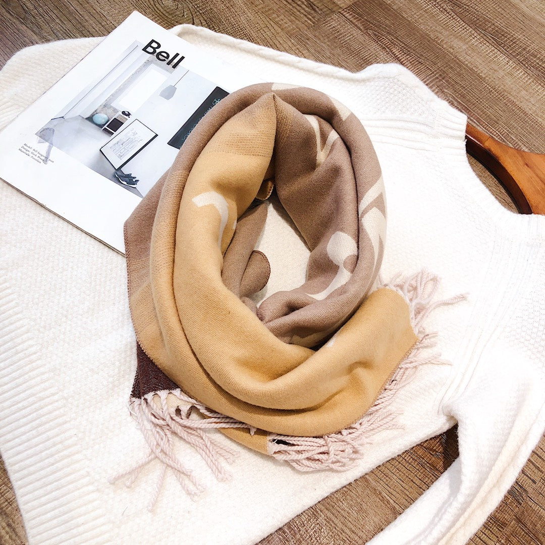 175RE47WDE Stylish Winter Scarves